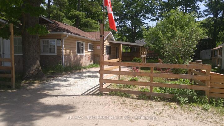 Property Photo: 39 Beck Street ON L9Z 2K9