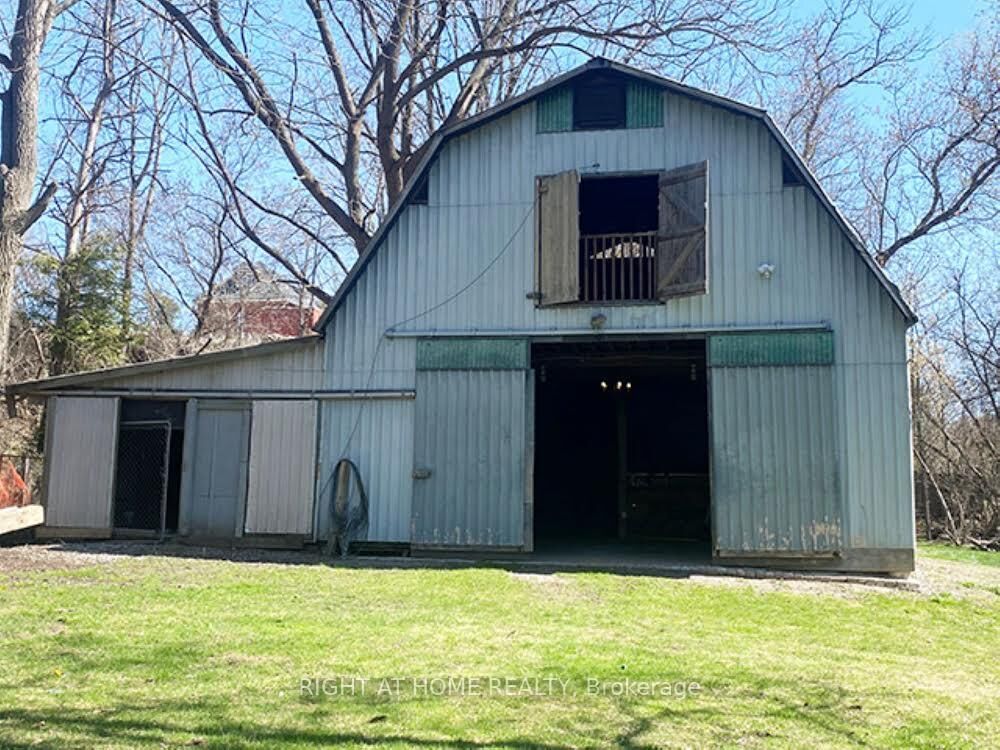 Property Photo: 7454 Old Church Road ON L7C 0H5