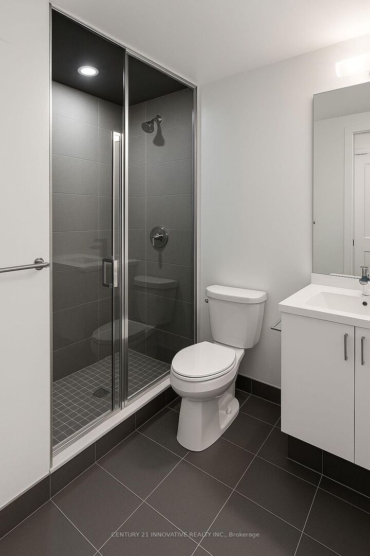 Photo de la propriété:  2545 Simcoe Street N 2707  ON L1L 0W3 