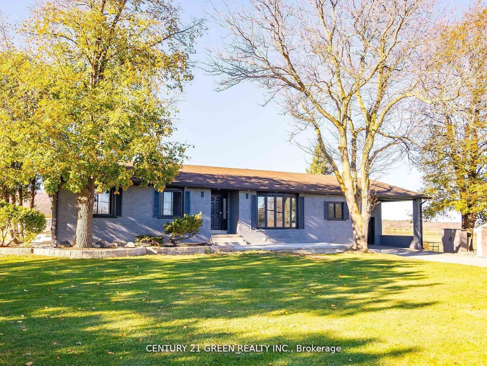 Photo de la propriété:  5459 Campbellville Road W  ON L9E 0C1 