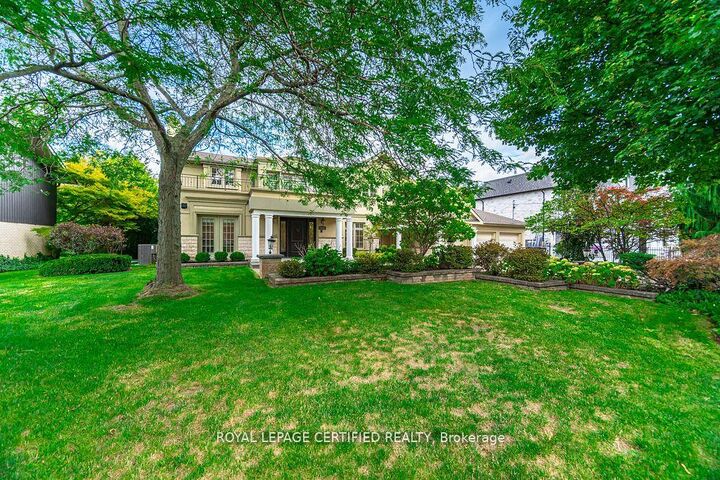 Property Photo: 2197 Courrier Lane ON L5C 1V1