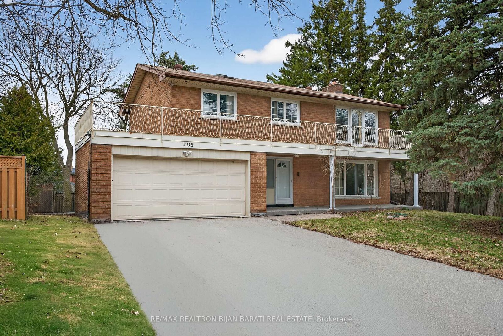 Property Photo: 298 Newton Drive ON M2M 2P8