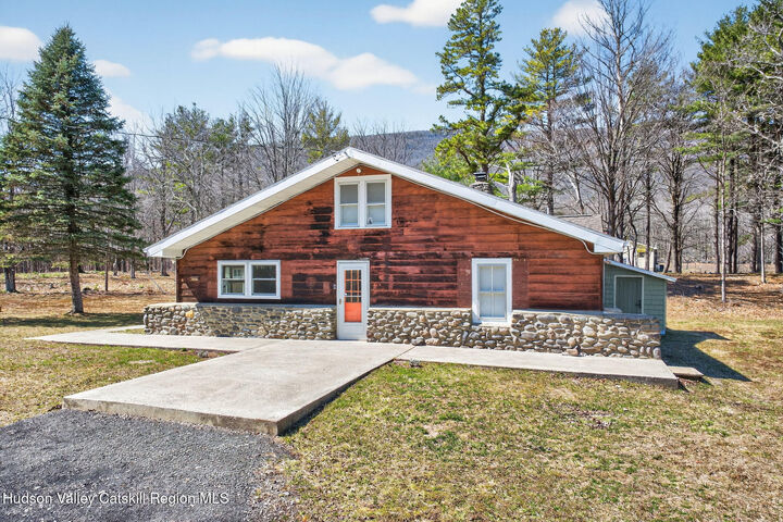 Property Photo:  220 Mountain House  NY 12463 