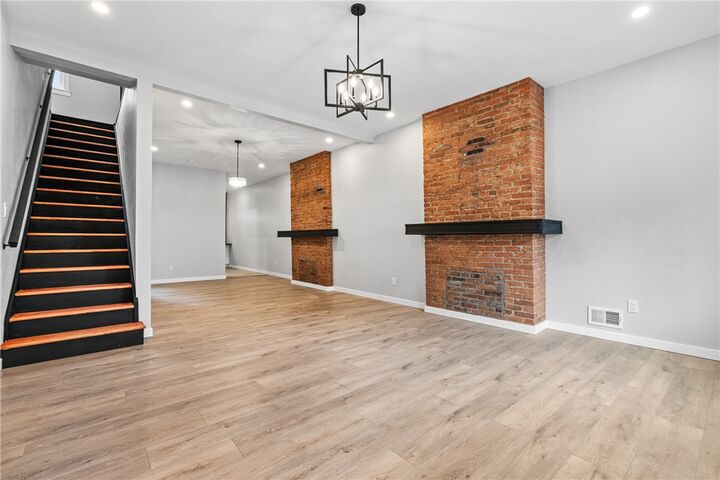 Property Photo:  833 Spring Garden Ave  PA 15212 