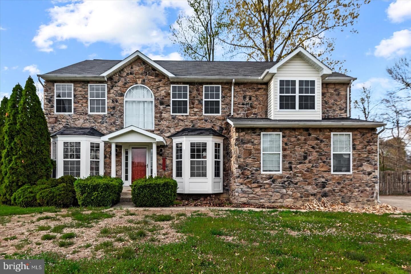 Property Photo: 17141 Leeward Court VA 22485