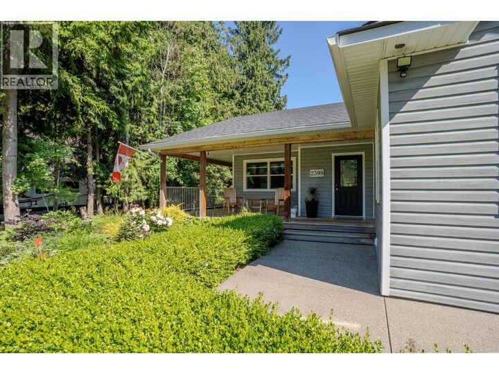 Property Photo: 2399 Hillen Crescent BC V0E 1M7