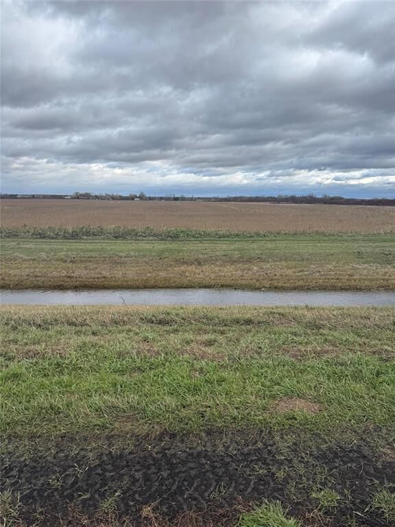 Property Photo:  4960 Rebeck Road  MB R1C 0C9 