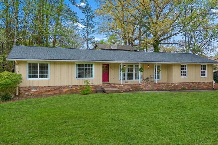 Property Photo:  4601 Wendover Drive  GA 30083 