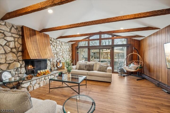 Property Photo: 16 Hickory Rd NJ 07052