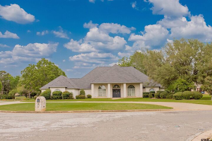 Property Photo:  141 Cypress Point Circle  TX 75771 