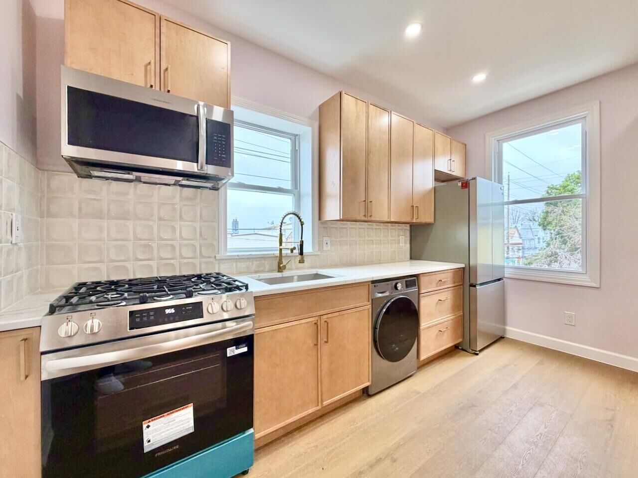 Property Photo:  130 Beach St 2  NJ 07307 