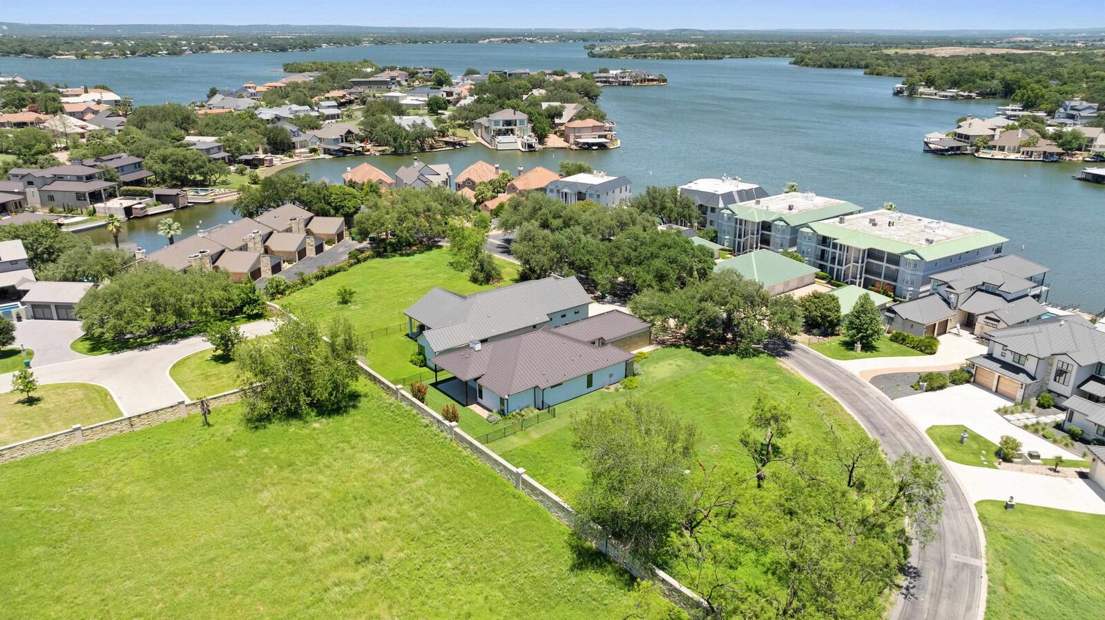 Property Photo: 2508 Diagonal TX 78657