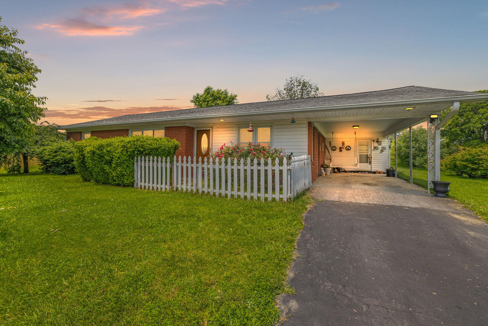 Property Photo:  7830 Lebanon Road  KY 40422 