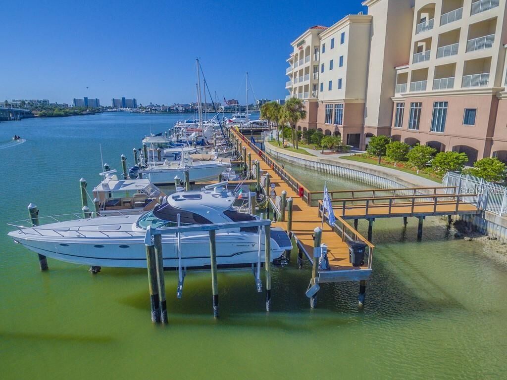 Property Photo:  601 American Legion Drive 26  FL 33708 