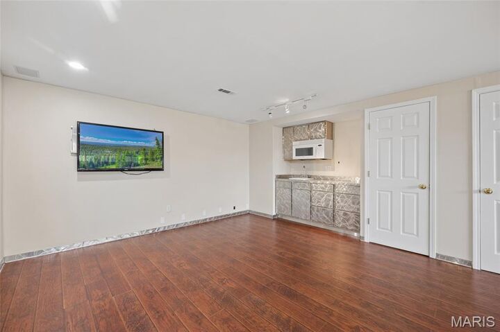 Property Photo:  9435 Wilson Bridge Drive  MO 63136 