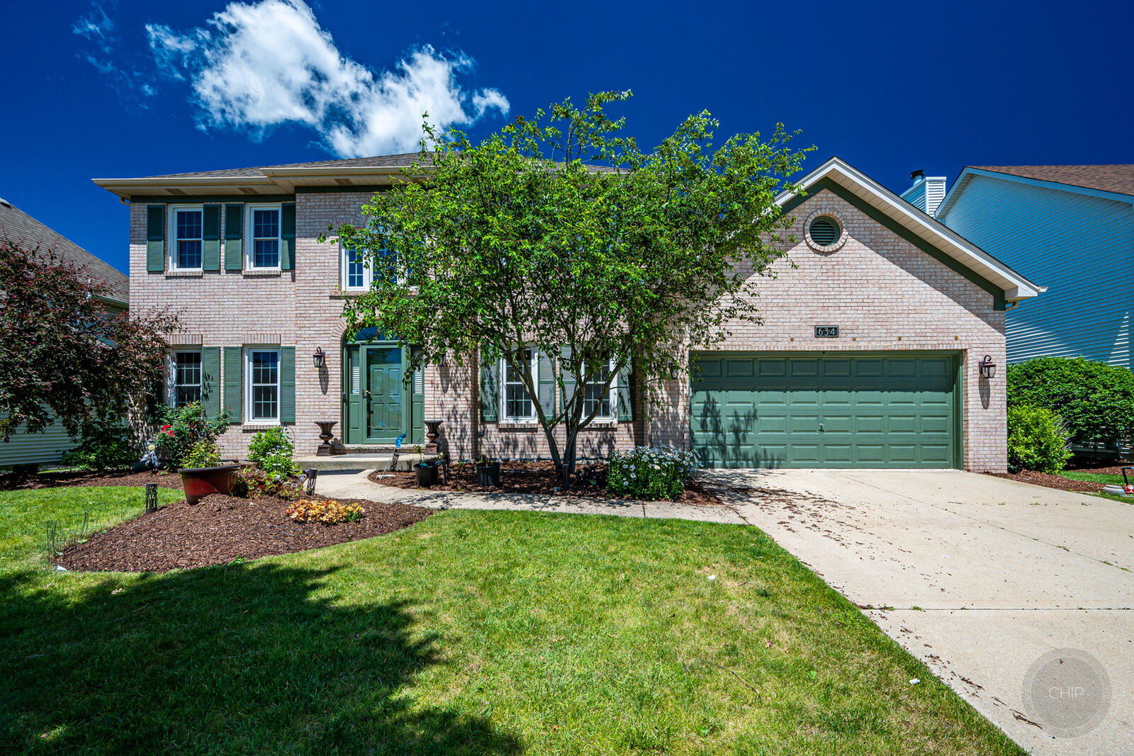 Property Photo: 634 Brooklyn Drive IL 60502