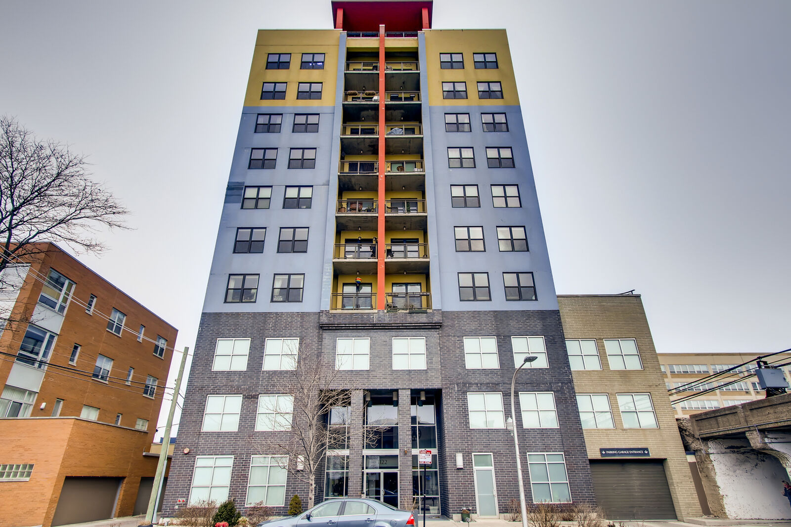 Property Photo: 1122 W Catalpa Avenue 602 IL 60640