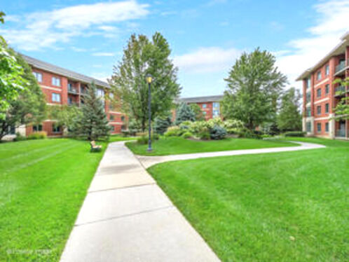 Property Photo:  855 22nd Street 202  IL 60148 