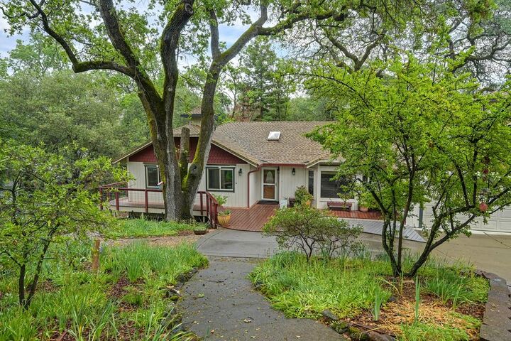 Property Photo:  2837 Maryetta Court  CA 95682 