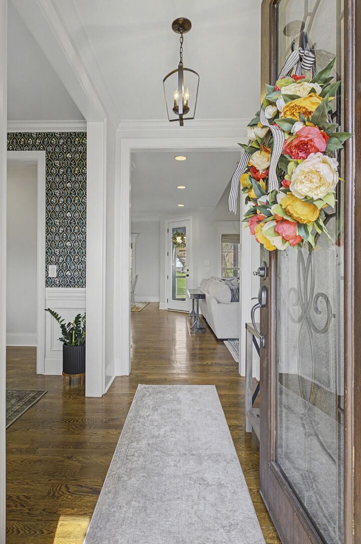 Property Photo:  1100 Lake Highland Dr  TN 37122 