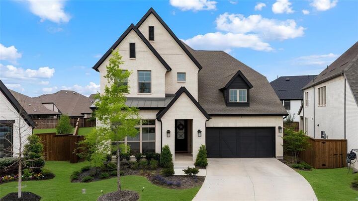 Property Photo: 2505 Runhappy Court TX 75071