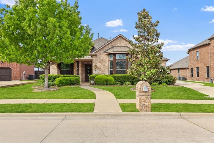 Property Photo:  2024 Sterling Trace Drive  TX 76248 