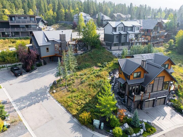 Photo de la propriété:  126 Benchlands Terrace 3  AB T1W 1G2 