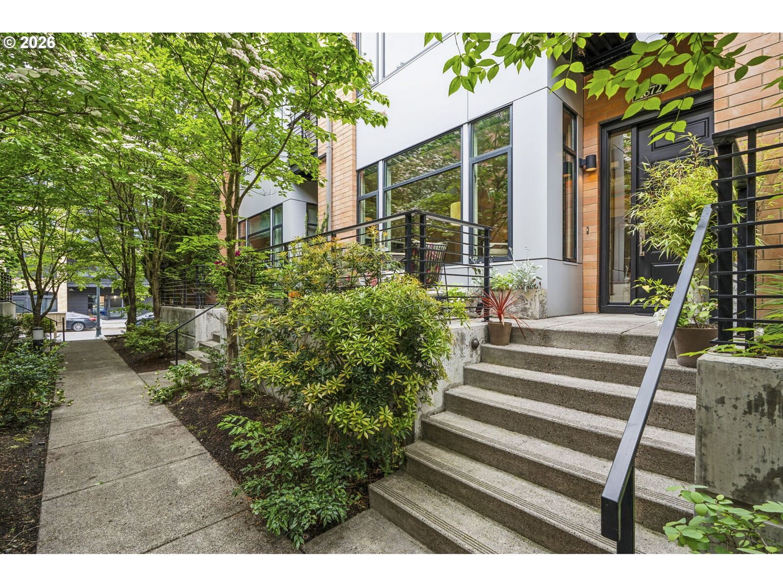 Property Photo:  1672 NW Riverscape St  OR 97209 