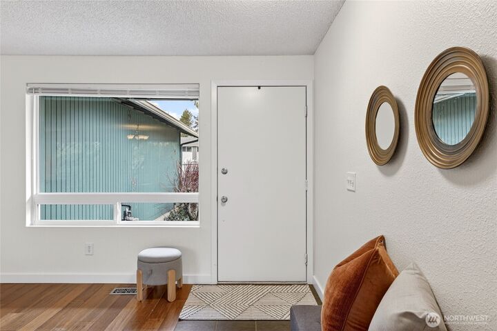 Property Photo:  927 S 240th Place  WA 98198 