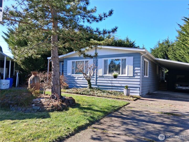 Property Photo: 815 124th Street SW 36 WA 98204
