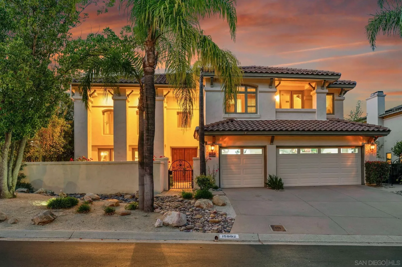 Property Photo:  15992 S Woodson Dr  CA 92065 