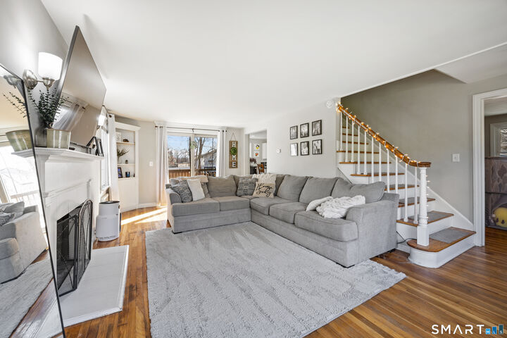 Property Photo:  316 King Street  CT 06010 