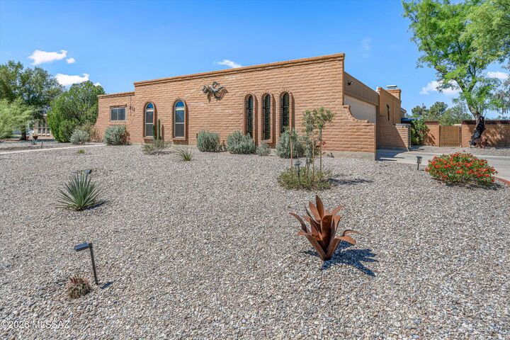 Property Photo:  2121 N Colter  AZ 85715 