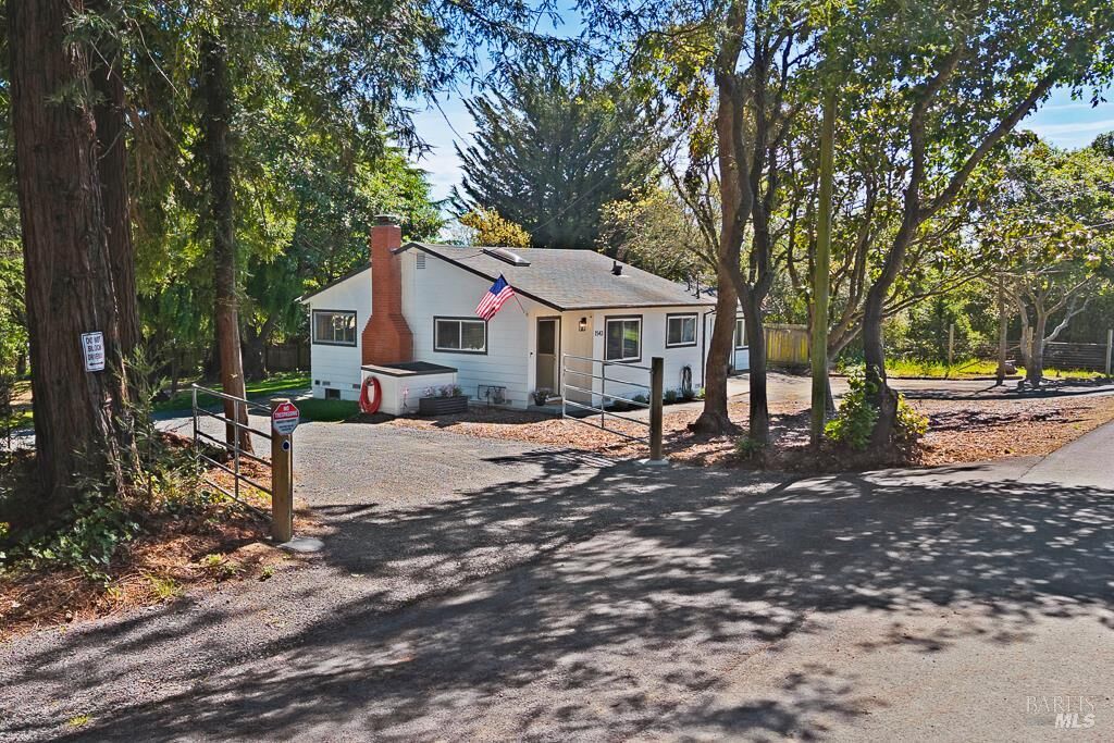 Property Photo: 1543 Cunningham Road CA 95472