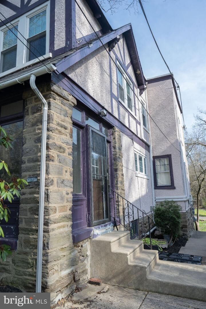 Property Photo:  8037 High School Road  PA 19027 