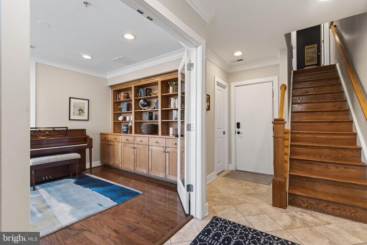 Property Photo:  423 L Street SE  DC 20003 