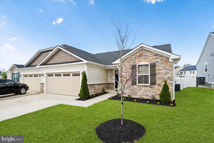 Property Photo: 7609 Loughton Lane VA 22551