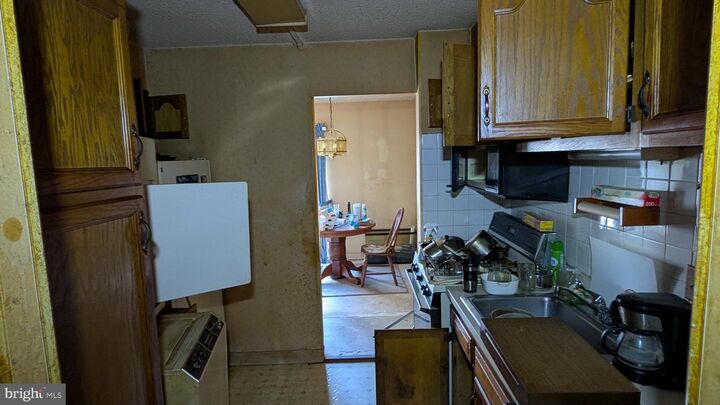 Property Photo:  5911 Tamar Drive 8  MD 21045 