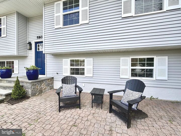Property Photo:  580 Park Road  MD 21146 