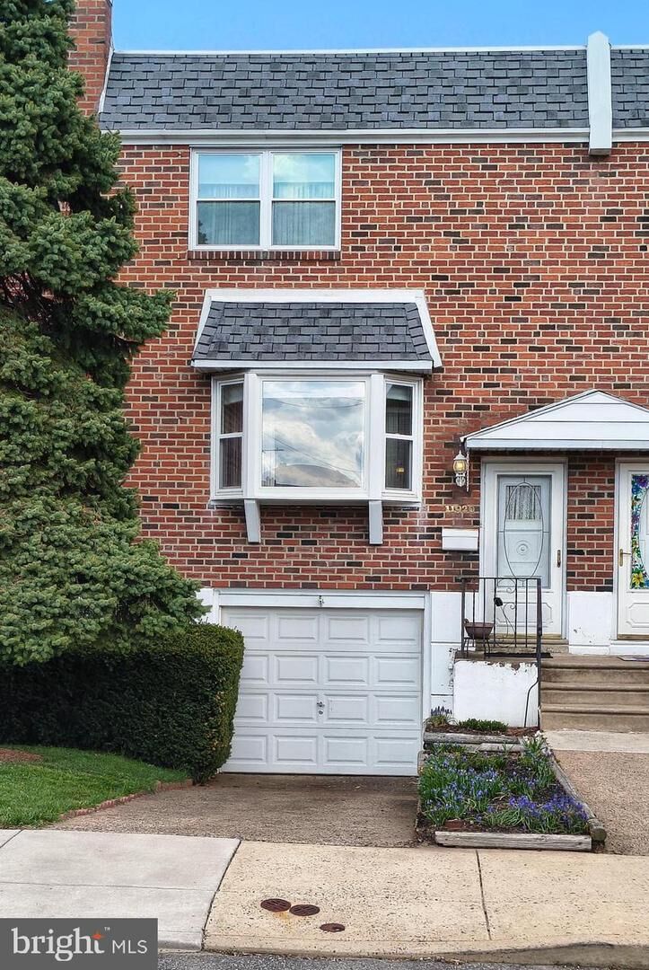 Property Photo:  11920 Templeton Drive  PA 19154 