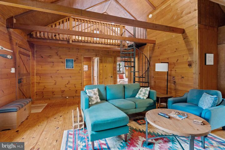 Property Photo: 105 Apache Trail VA 22602