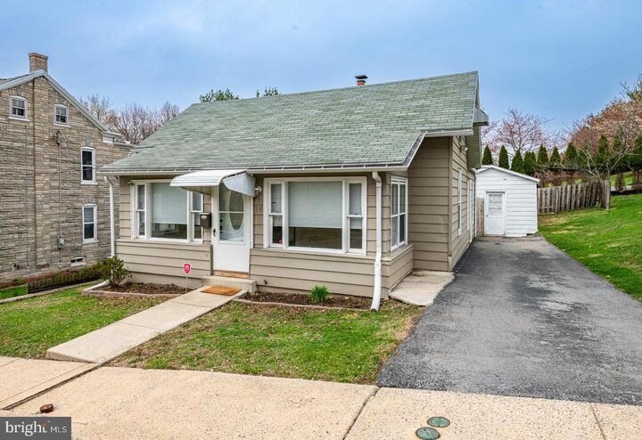 Property Photo:  39 Seminary Avenue  PA 19605 