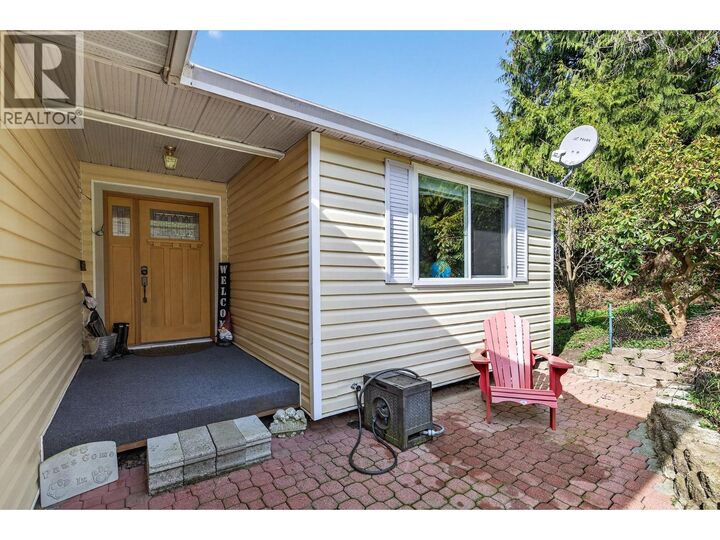 Photo de la propriété:  25700 116 Avenue  BC V4R 1Z6 