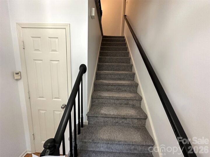 Property Photo:  2501 Olde Whitehall Road  NC 28273 