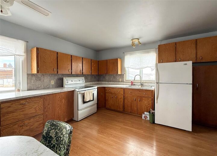 Property Photo: 311 Main Street MB R0J 1X0