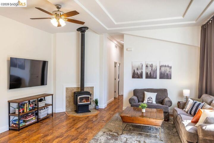 Property Photo:  20828 Ferretti Rd  CA 95321 