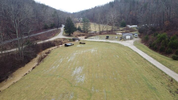 Property Photo:  204 Wintergreen Drive  KY 41124 