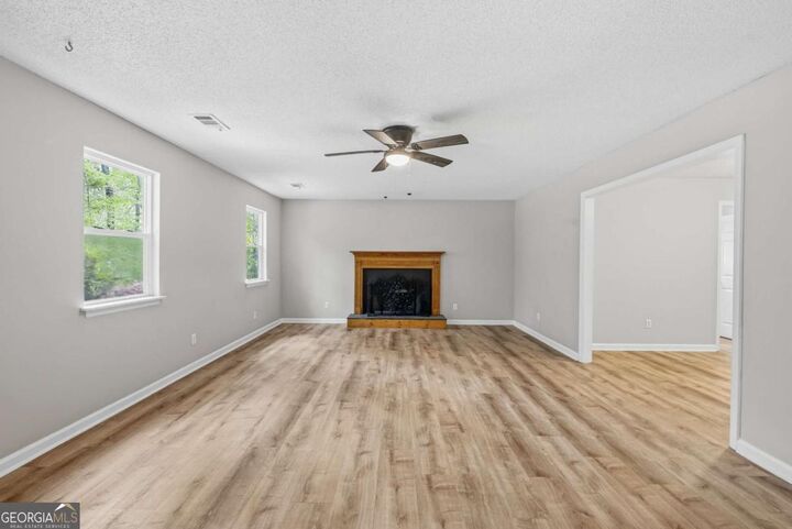 Property Photo:  108 Long Shoals Avenue  GA 31024 