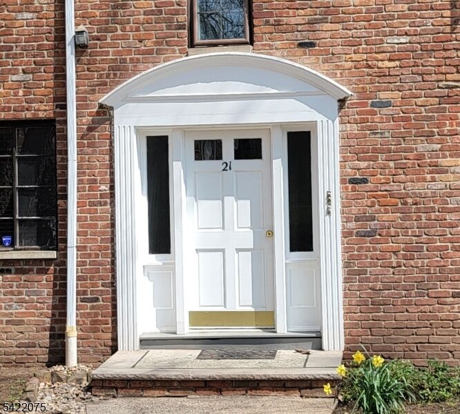 Property Photo:  21 Troy Dr  NJ 07081 