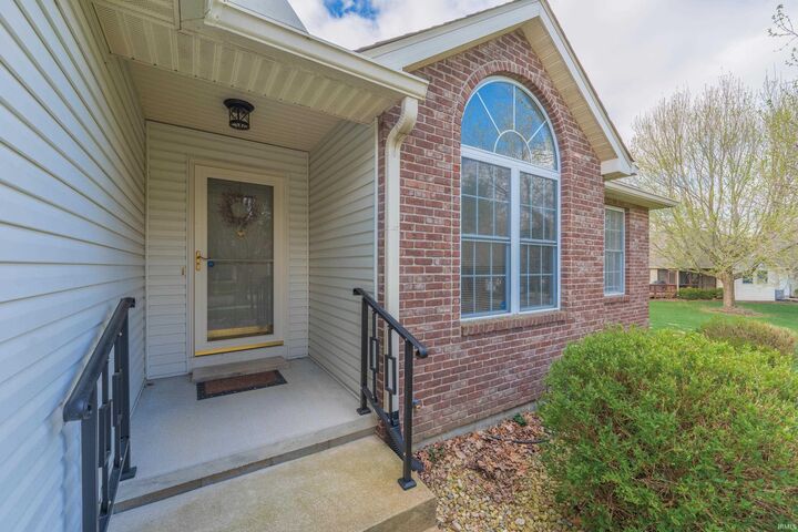 Property Photo:  3814 E Tamarron Drive  IN 47408 